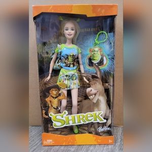 2004 Shrek Barbie H1703 W/Keychain